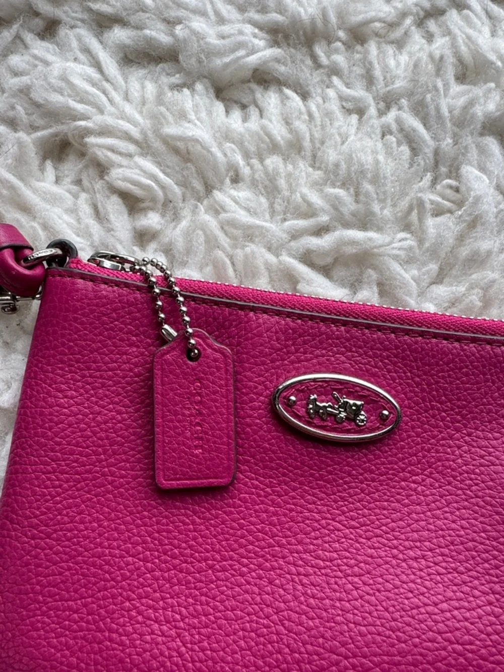 Coach‎ Pink Leather Wristlet